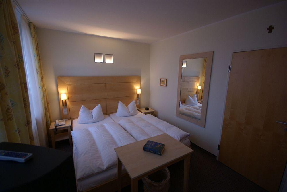 Hotel Carpe Diem Kirchhundem Exterior foto